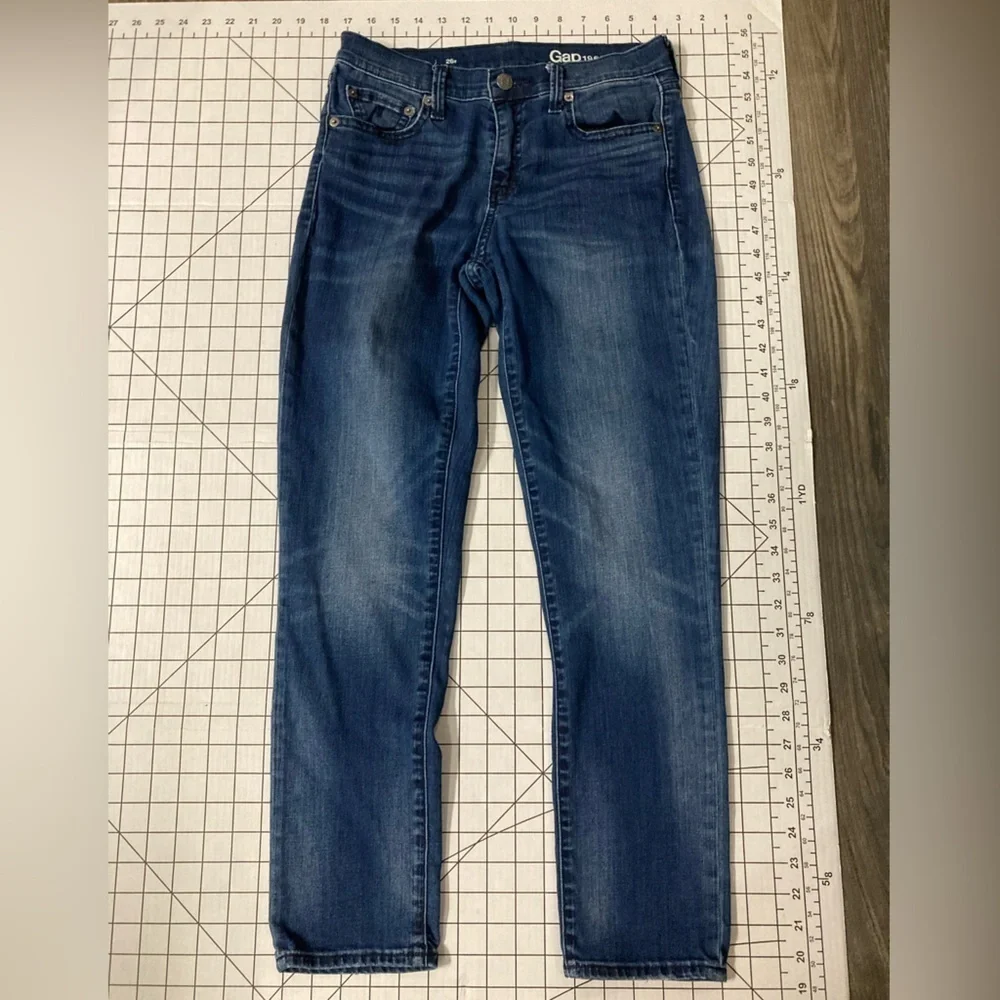 GAP 1969 Women’s Size 26 Regular Blue Jeans - Picture 1 of 9